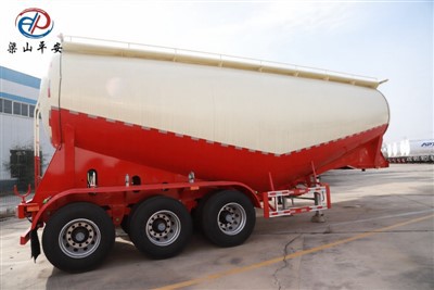 Tanker tal-Materjal tat-Trab